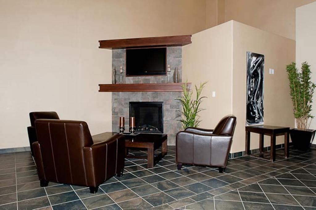Paradise Inn And Suites Valleyview Екстериор снимка