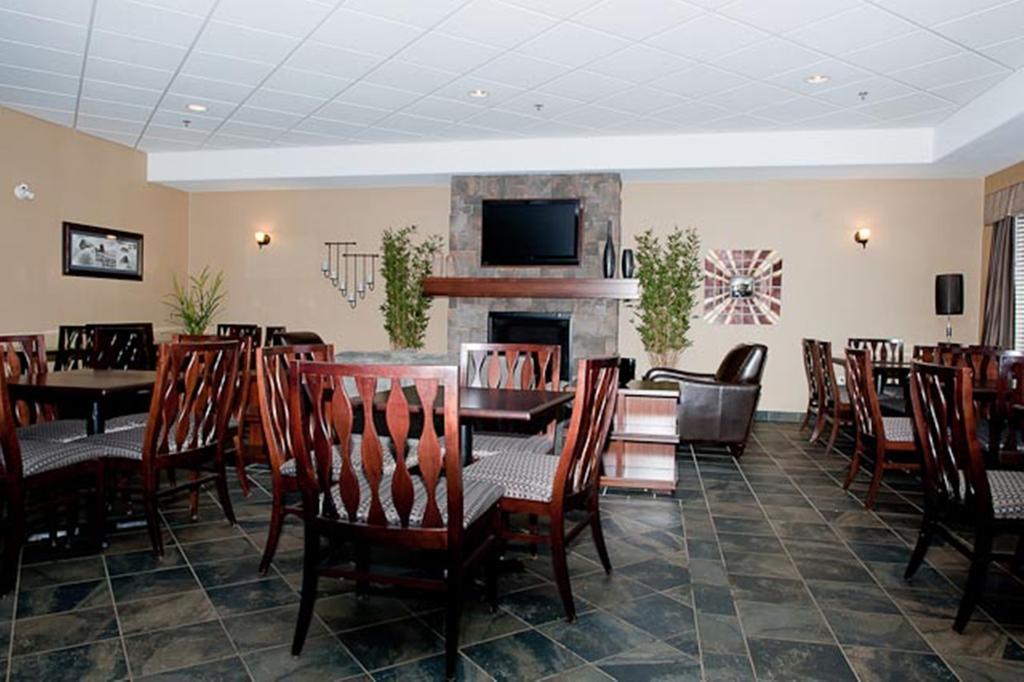 Paradise Inn And Suites Valleyview Екстериор снимка