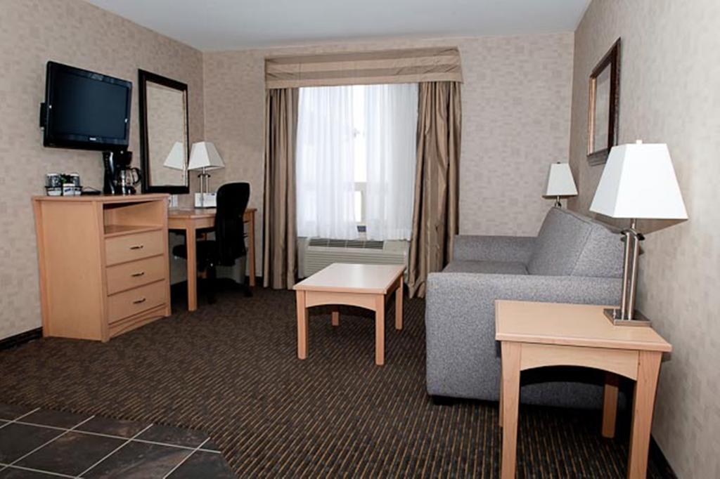 Paradise Inn And Suites Valleyview Екстериор снимка