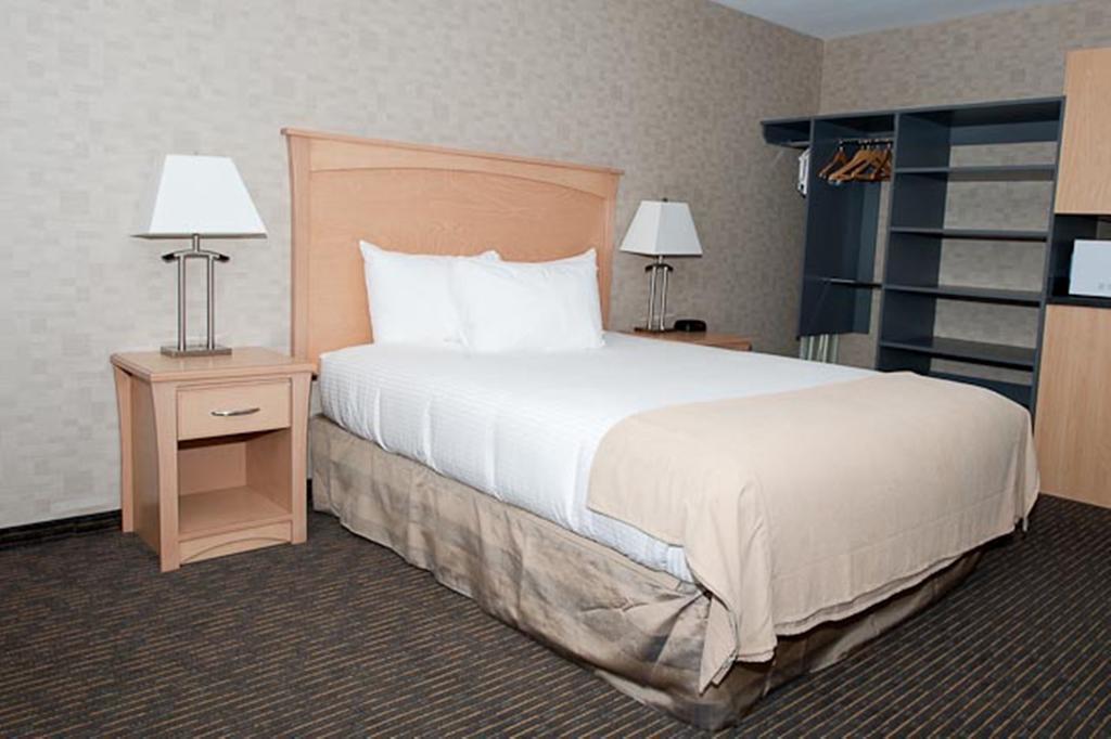 Paradise Inn And Suites Valleyview Екстериор снимка